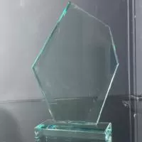 Troféu de cristal ou vidro Personalizado